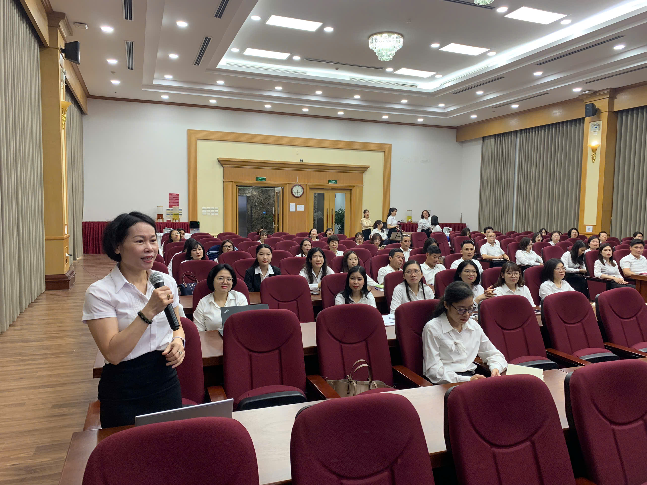 z7689639188726_fd721f0bba57bba0b1d422cc883ab381